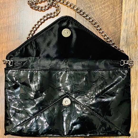 JESSICA MCCLINTOCK Black Patent Envelope Clutch - Picture 2 of 5